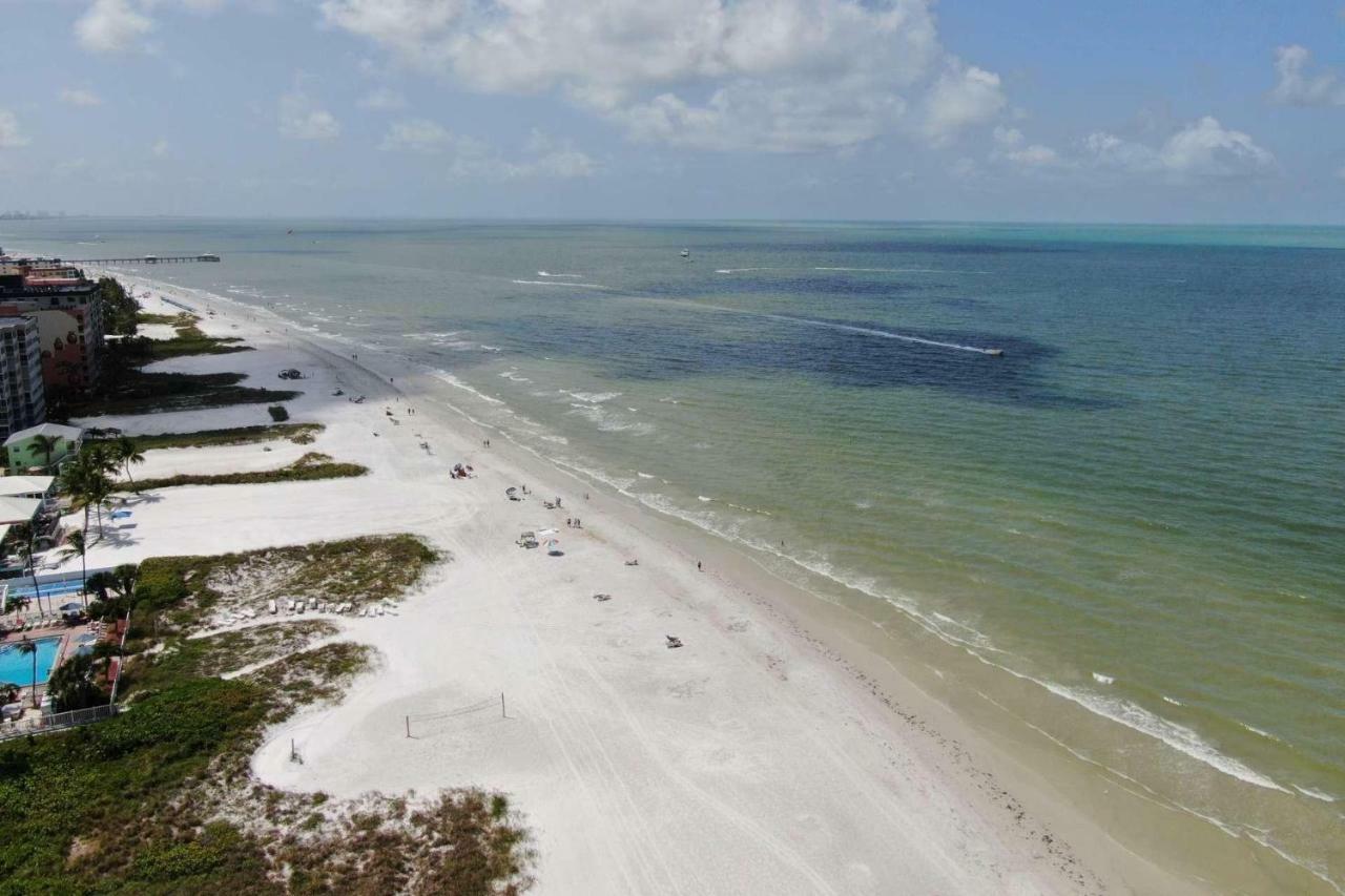 Estero Island Apartment With Boat Dock Fort Myers Beach Exterior foto